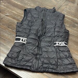 ZYIA black puffer jacket
